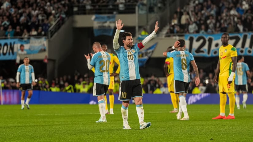 Lionel Messi appelliert an die argentinische Mannschaft, den Zusammenhalt zu wahren